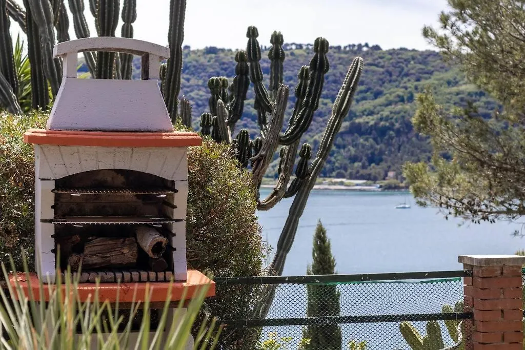 Il Giardino Tra Cielo E Mare Daire Porto Venere